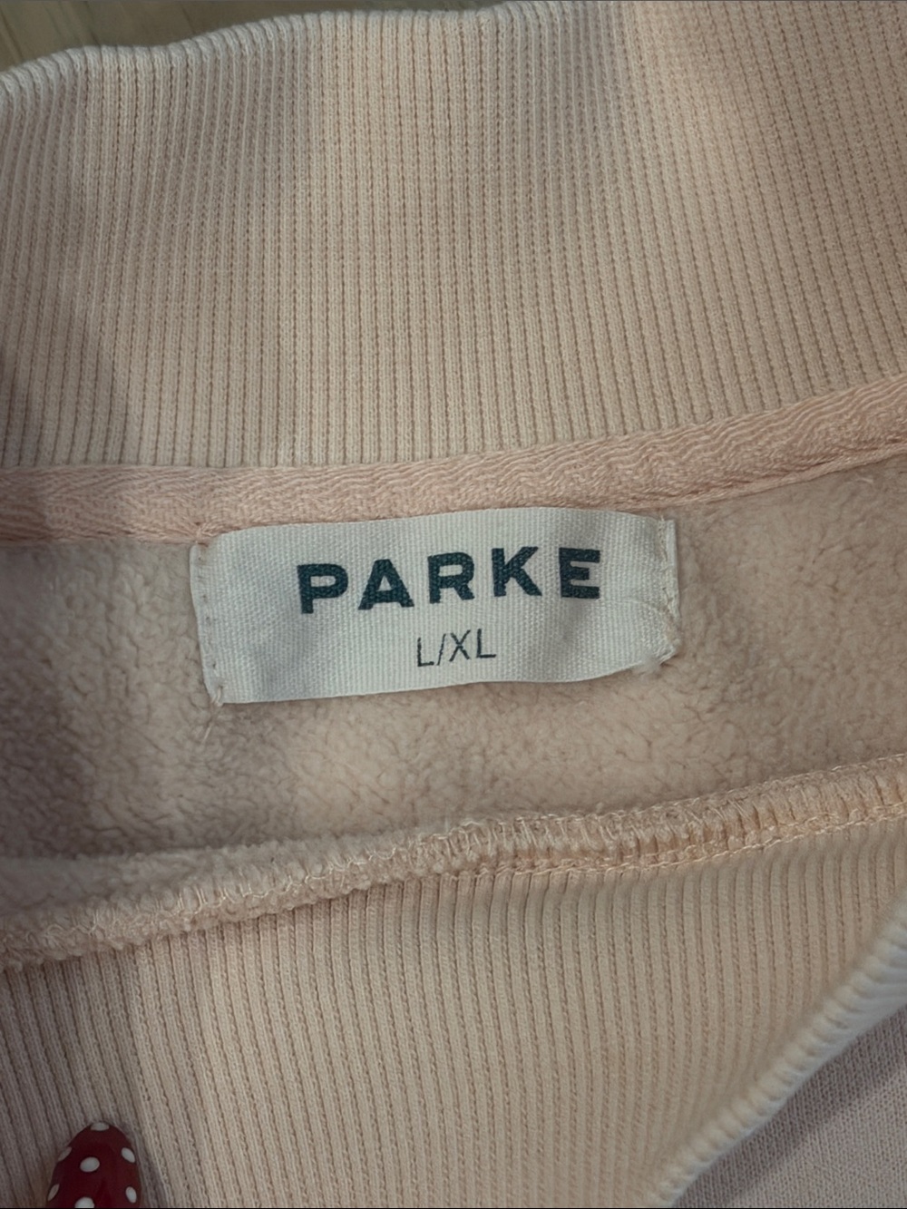 Parke Light Pink Mockneck Brown Letters L/XL small spot on front fleece - Picture 4 of 5